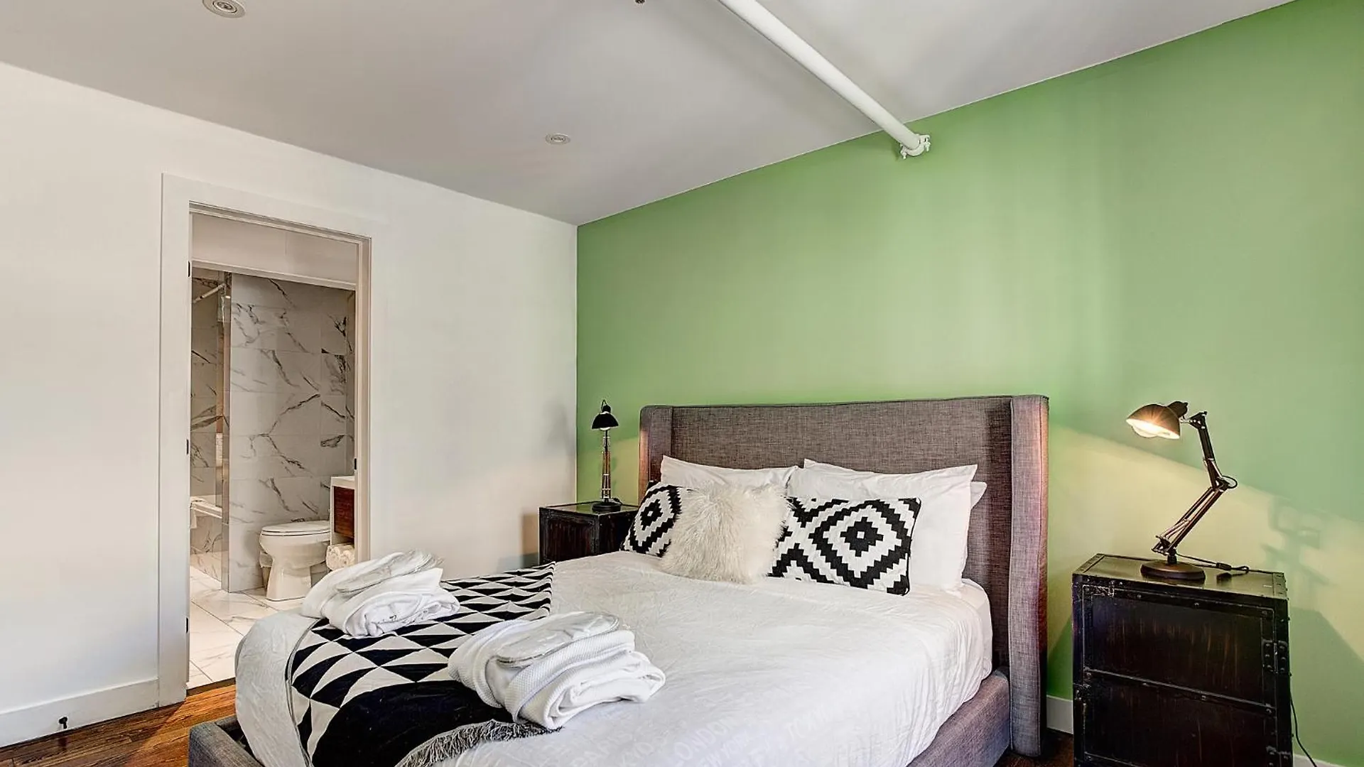 Aparthotel The Sfx Old Port Montreal