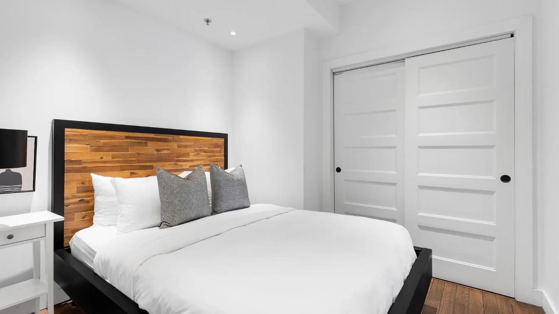 Aparthotel The Sfx Old Port Montreal